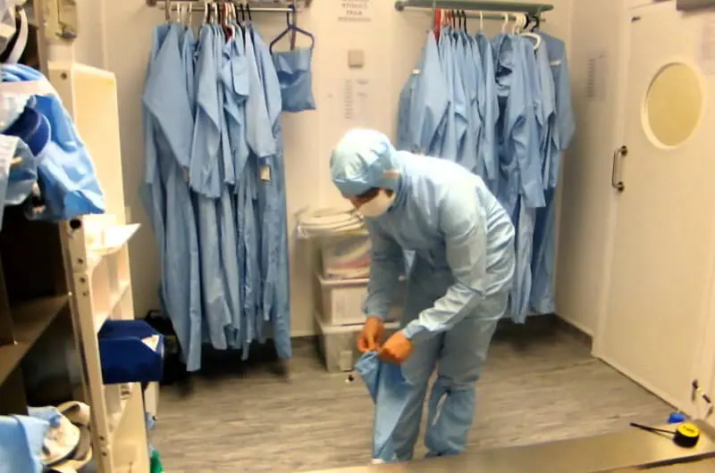 You are currently viewing the importance of pharmaceutical cleanroom cleaning